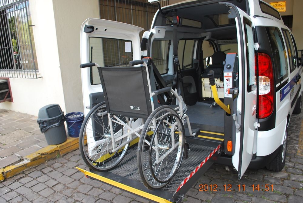 Assinado decreto que regulamenta o serviço de Táxi Acessível em Rio Grande