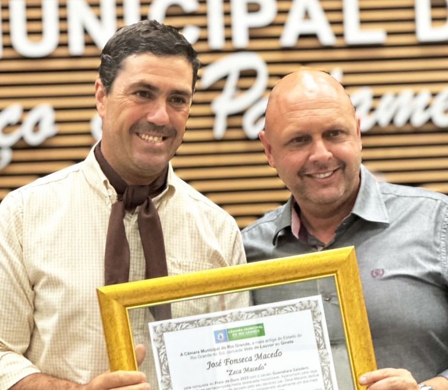 Ginete Zeca Macedo recebe Voto de Louvor na Câmara de Vereadores