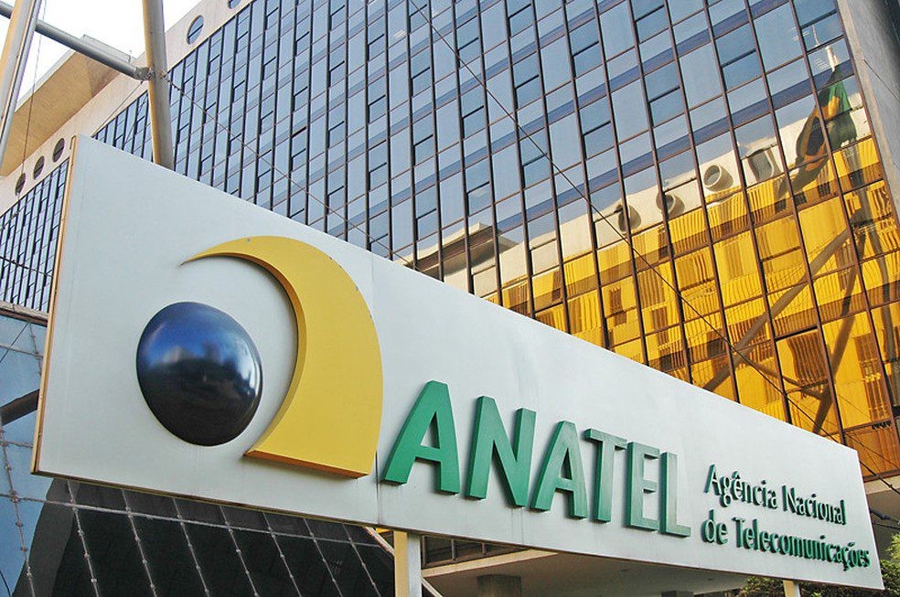 Anatel faz alerta sobre golpes para troca de operadoras