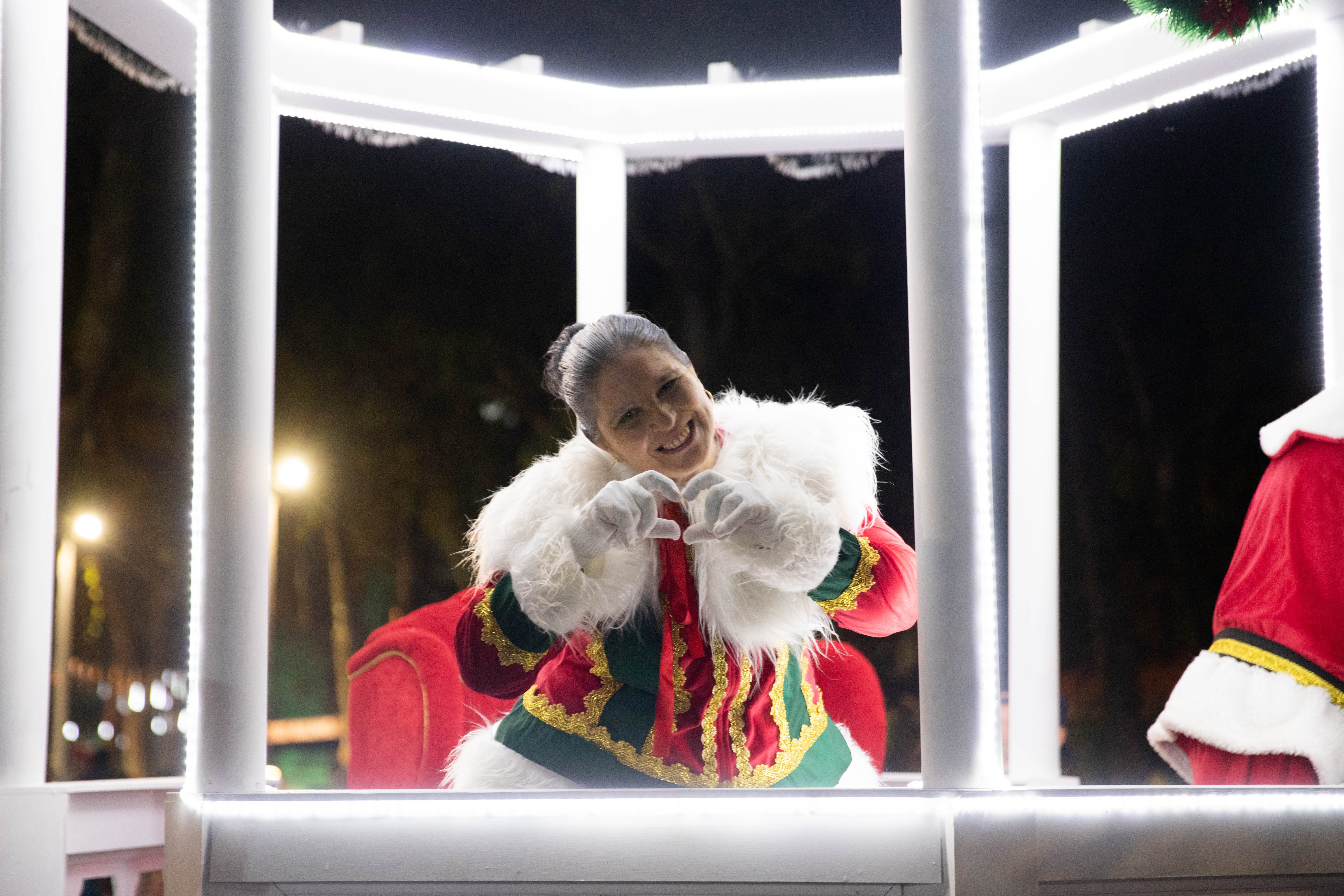 Mais um desfile do Luzes de Natal acontece nesta sexta-feira (15) em Rio Grande