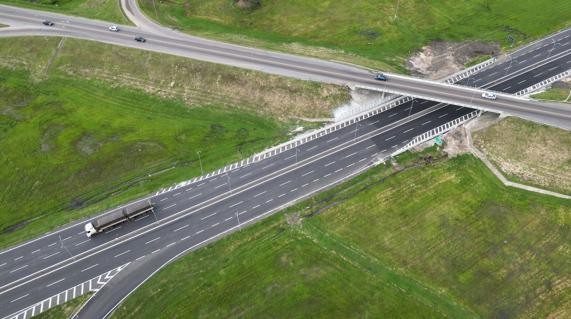 Ecosul entrega obra de trecho sob sua responsabilidade no viaduto do trevo em Rio Grande