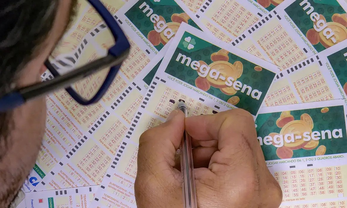 Mega-Sena sorteia prêmio de R$ 3,5 milhões nesta terça-feira (10)