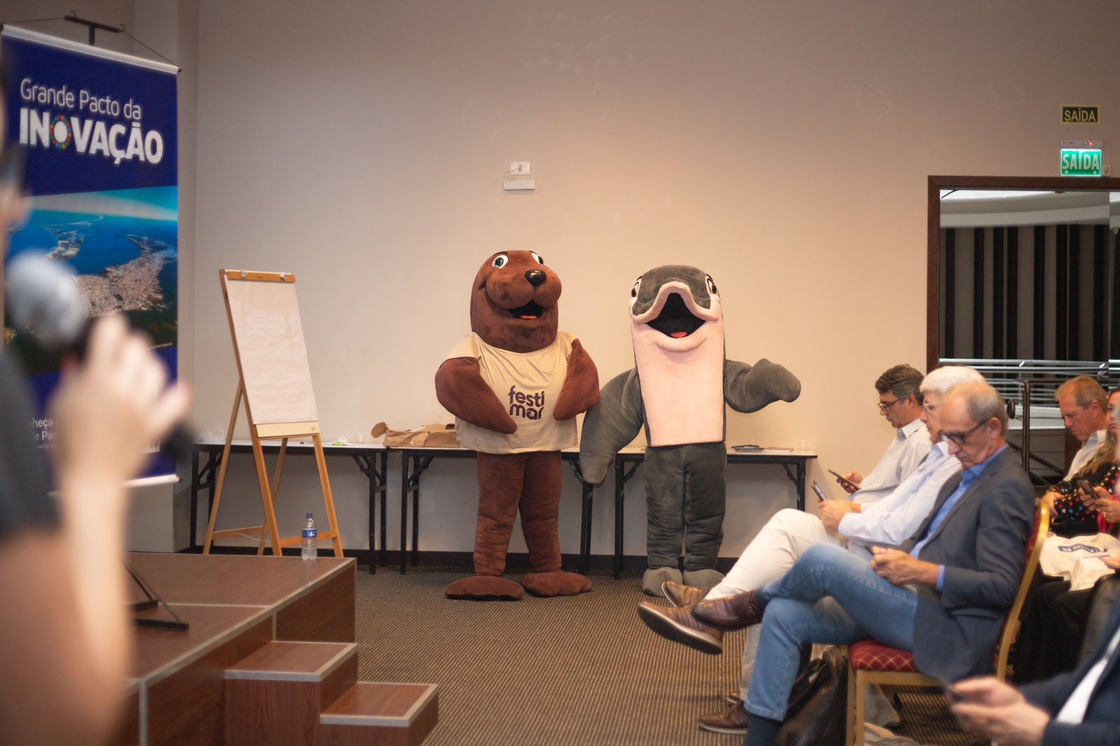 Prefeitura do Rio Grande apresenta marca e mascote da cidade 