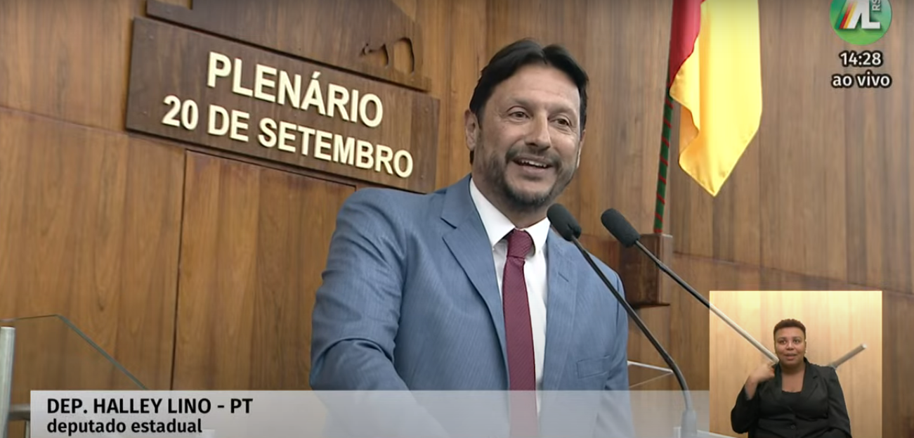Halley Lino de Souza assume como Deputado Estadual 
