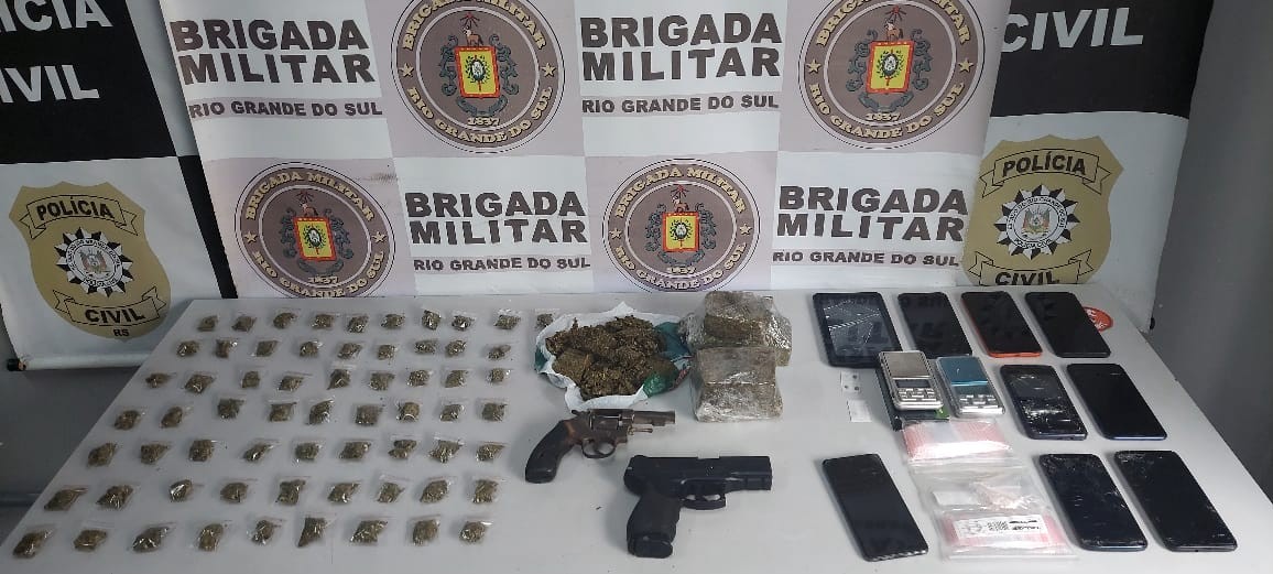 Homem é preso por posse ilegal de arma de fogo e tráfico de entorpecentes em Rio Grande