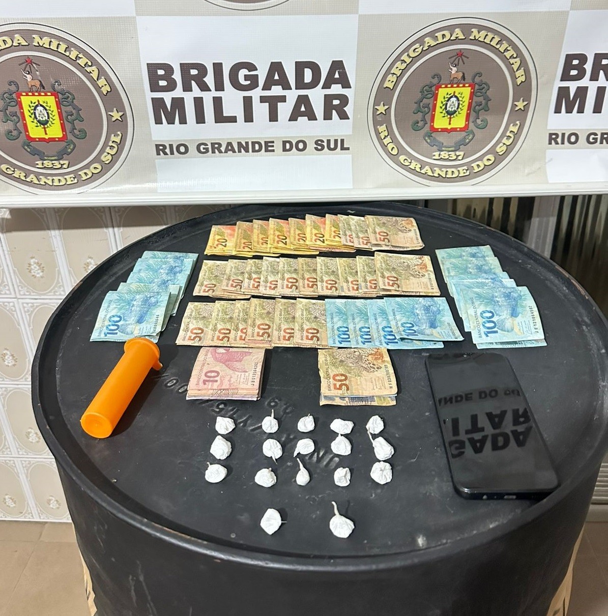 Brigada Militar prende homem por tráfico de entorpecentes em São José do Norte