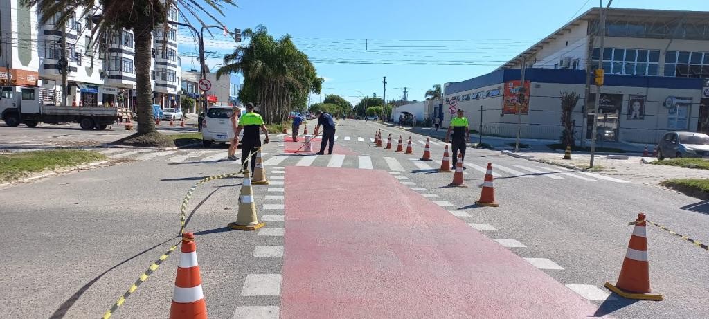 Secretaria do Cassino inicia pintura de sinalização horizontal