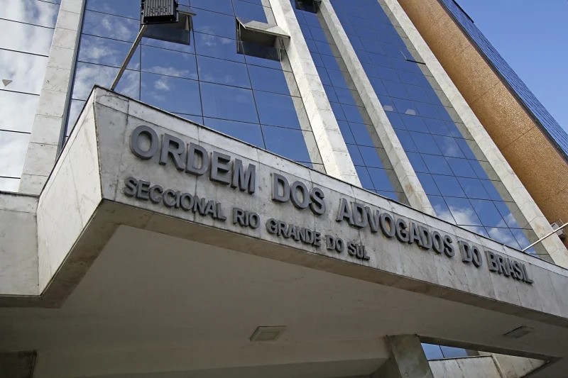 Reforçamos o compromisso em proteger o exercício da advocacia contra qualquer ameaça, diz presidente da OAB/RS