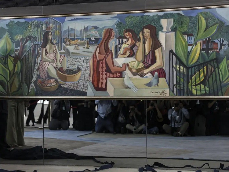 Pesquisadoras da FURG atuaram no processo de restauro de obras vandalizadas em 08/01