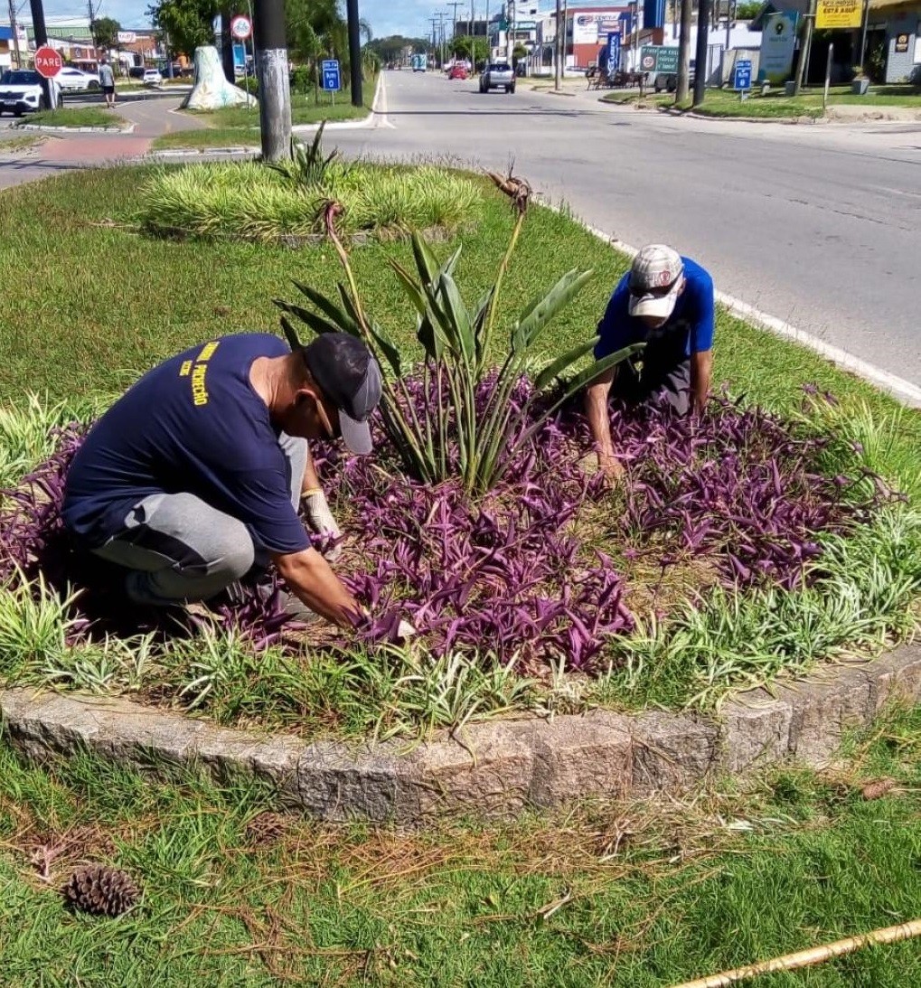 Prefeitura do Rio Grande intensifica ações de limpeza e conservação do Balneário Cassino