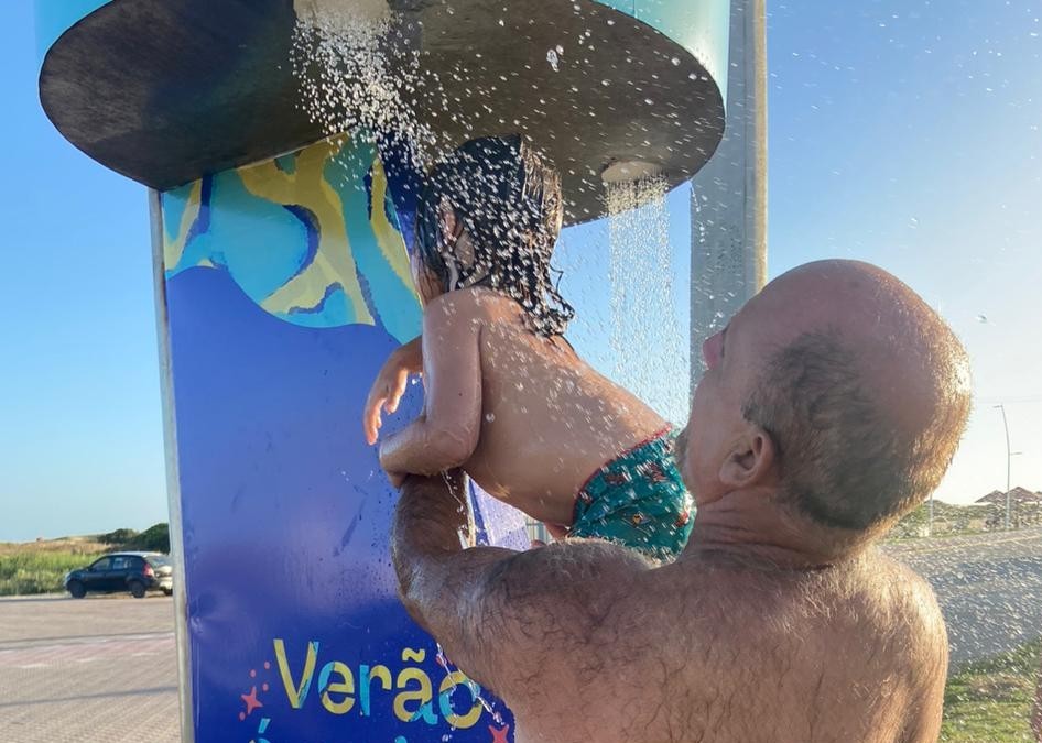 Corsan revitaliza chuveiros da orla das praias e balneários da região sul