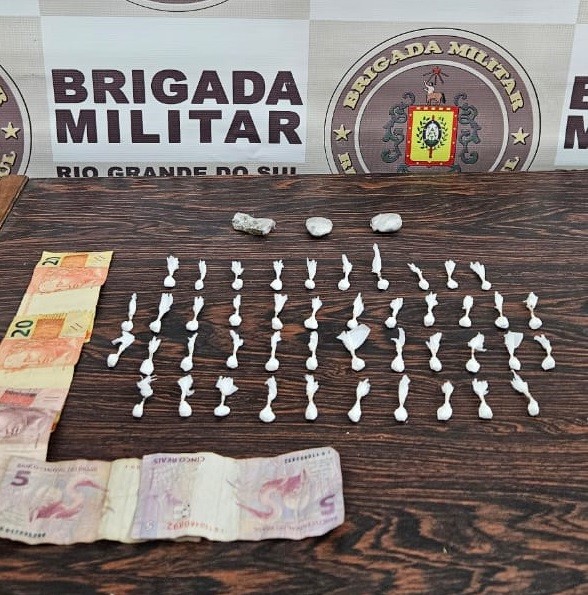 Homem é preso por tráfico de entorpecentes no bairro Brasília, em São José do Norte