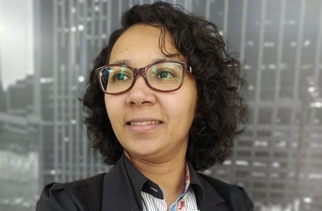 Pesquisadora da Furg recebe honraria da Agência Espacial Brasileira 