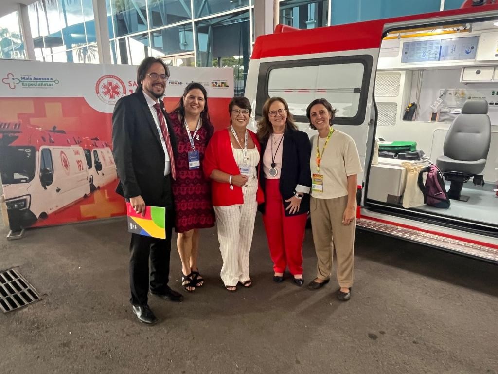 Rio Grande recebe duas ambulâncias para o atendimento ao Samu 