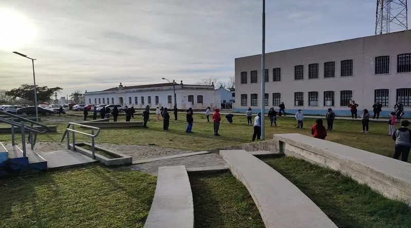 Rede Municipal de Ensino iniciará ano letivo com conferência do professor Rodrigo Saballa sobre educação pública
