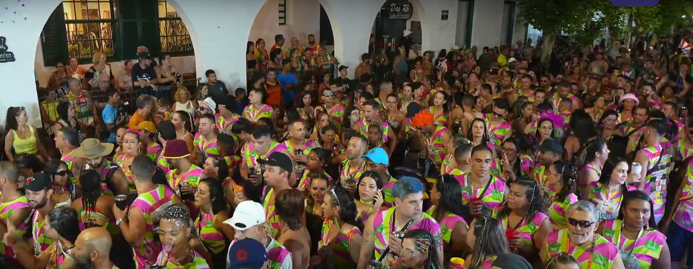 Desfiles do Carnaval 2025 movimentaram o Balneário Cassino neste sábado (1)
