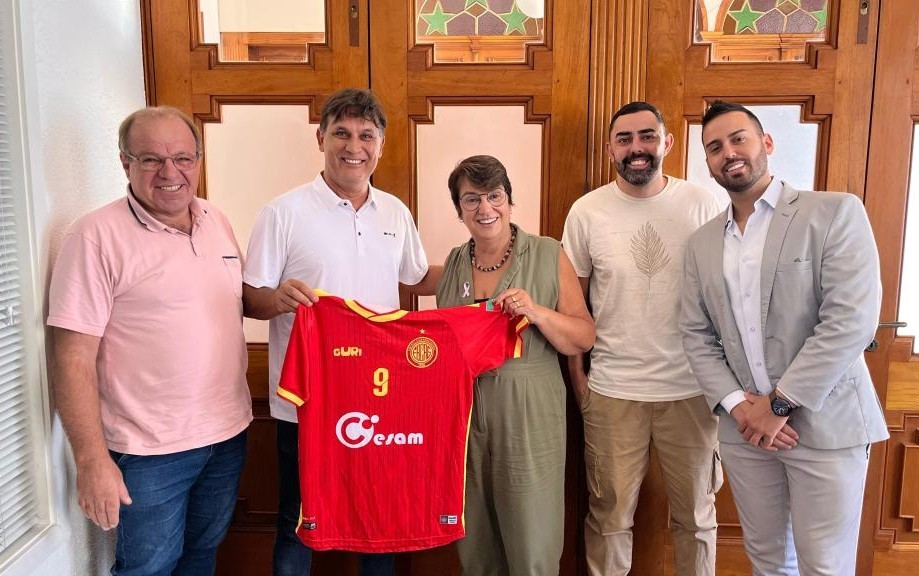 Rio Grande receberá Jogo dos Famosos em 4 de maio com a presença de diversas estrelas do futebol