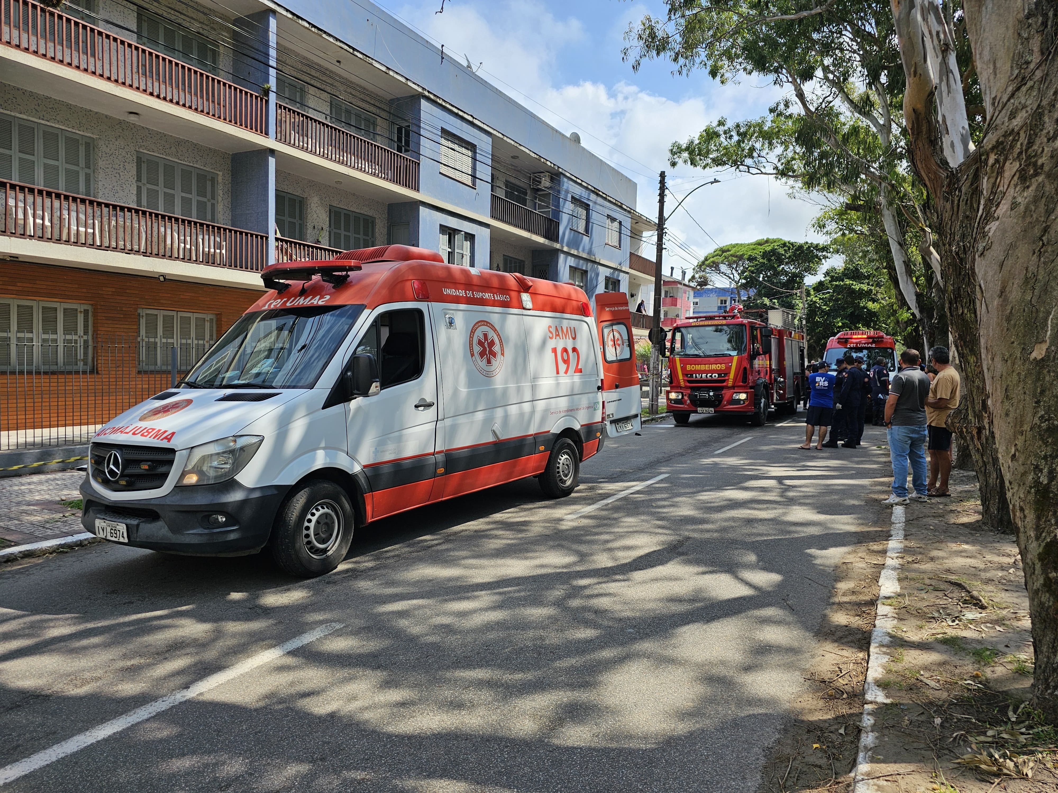 Mulher morre atropelada por caminhonete na Avenida Rio Grande