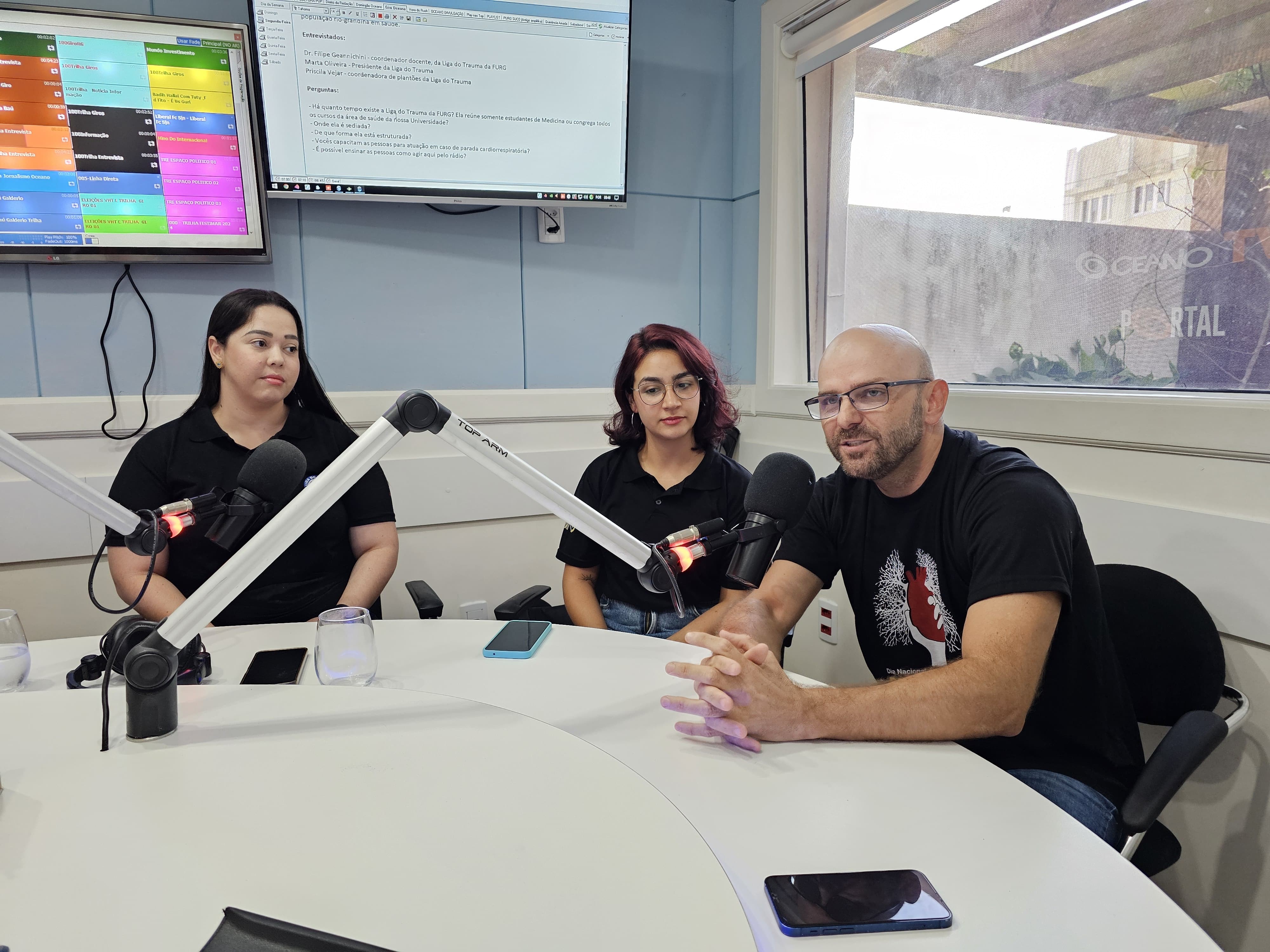Programa Giro Oceano recebe representantes da Liga do Trauma da FURG