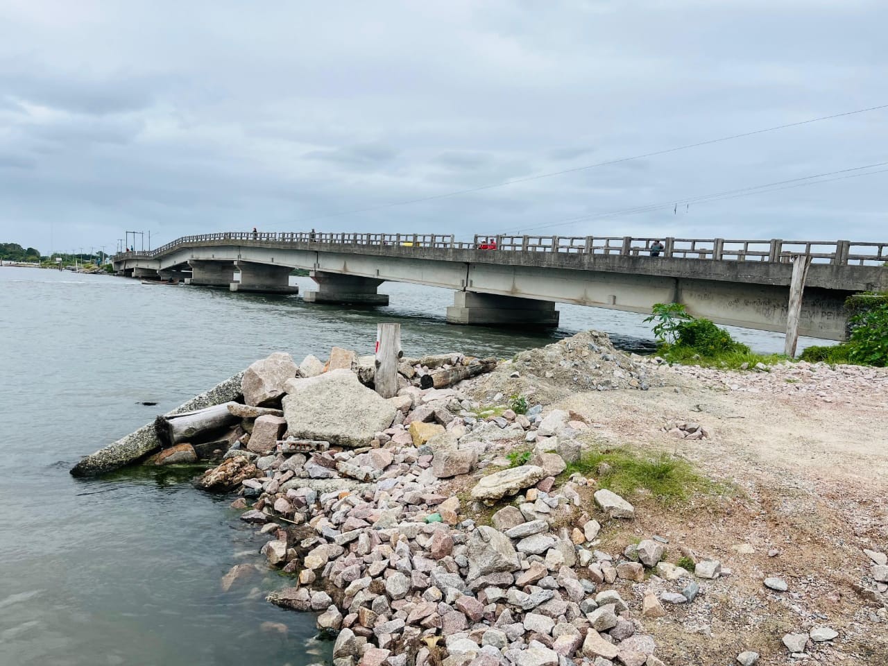 Ponte da Ilha dos Marinheiros está estabilizada, mas obras seguem para garantir segurança