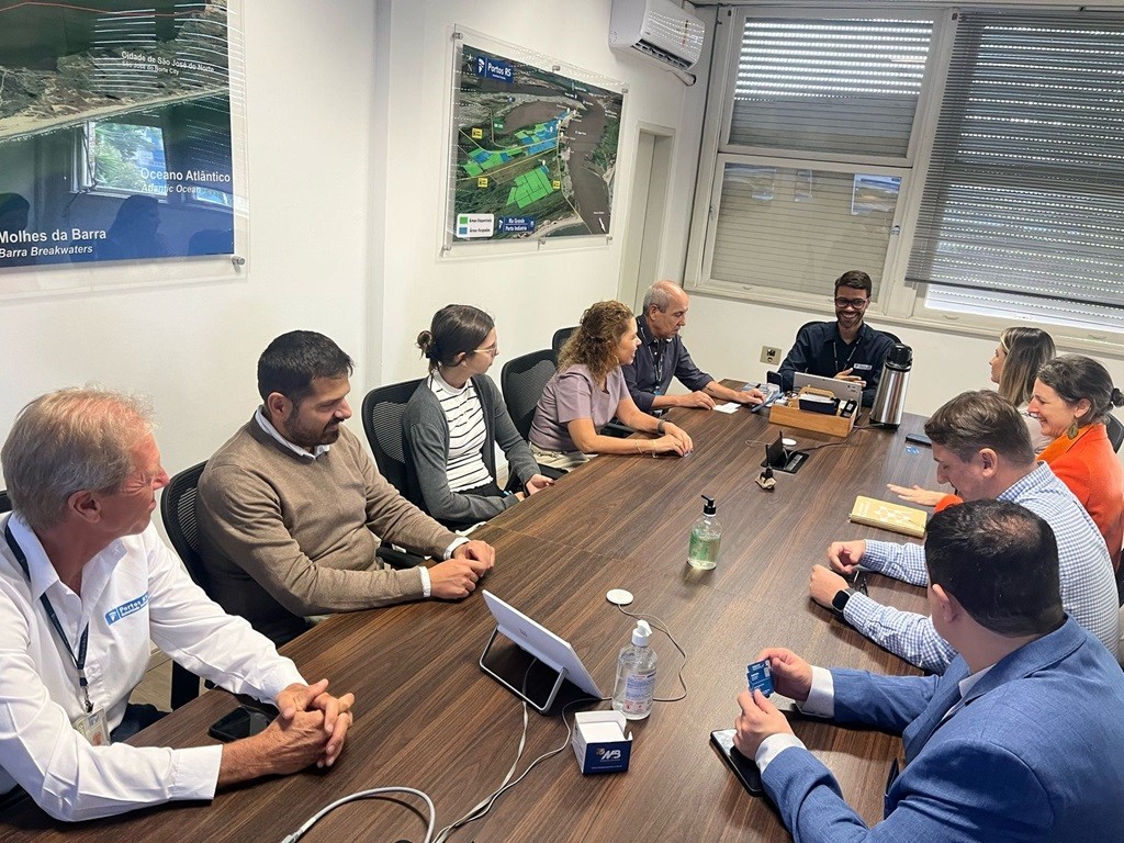 Portos RS recebe comitiva belga para intercâmbio sobre logística e energias renováveis