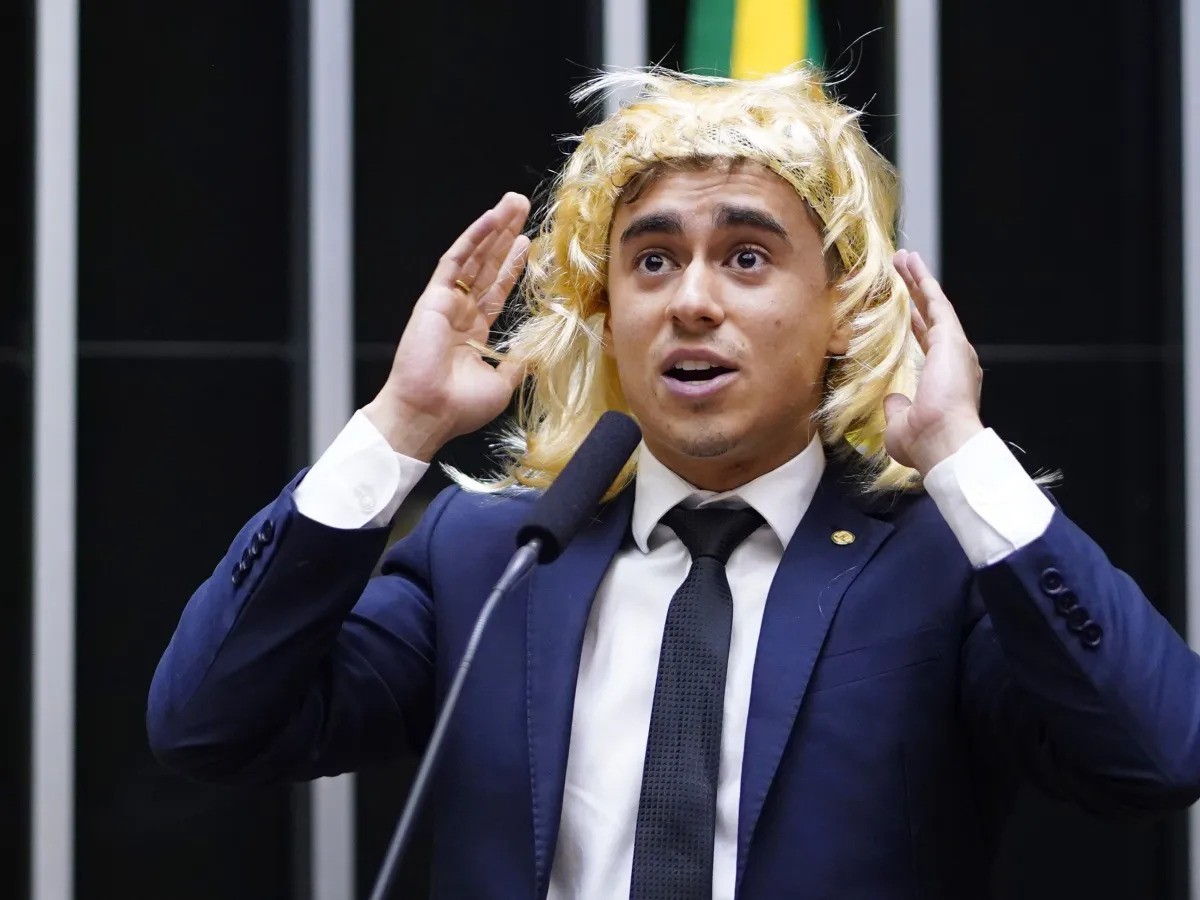 Justiça condena Nikolas Ferreira a pagar R$ 200 mil por discurso transfóbico na Câmara