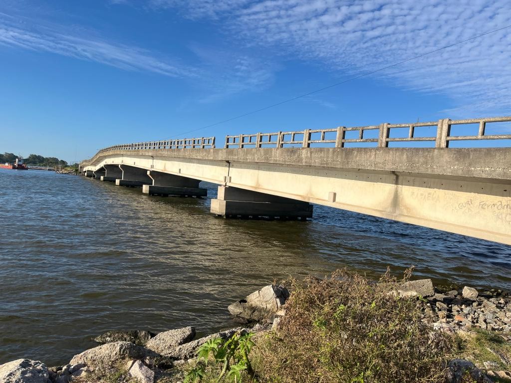 Profundidade da Lagoa atinge nível ideal e obras da ponte da Ilha dos Marinheiros seguem conforme cronograma