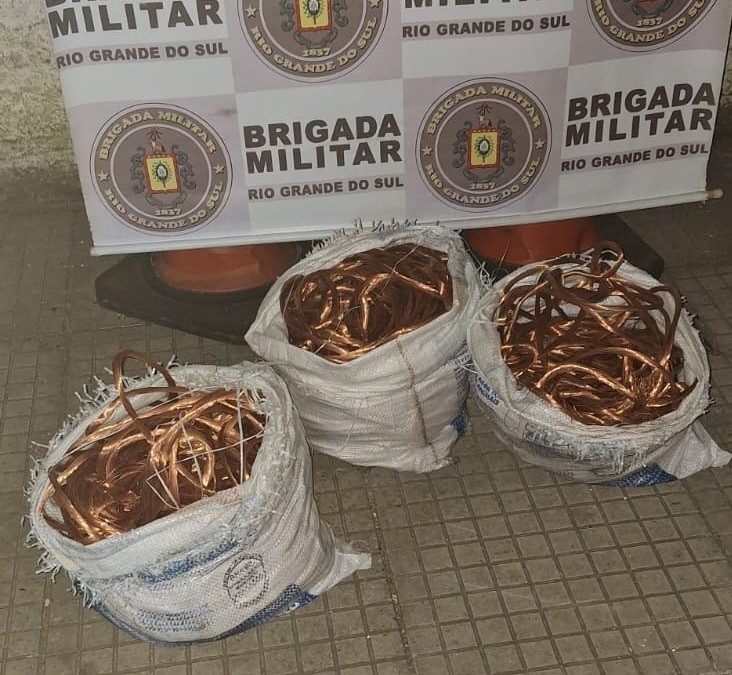  Brigada Militar realiza apreensões de drogas e fios de cobre em Rio Grande e São José do Norte