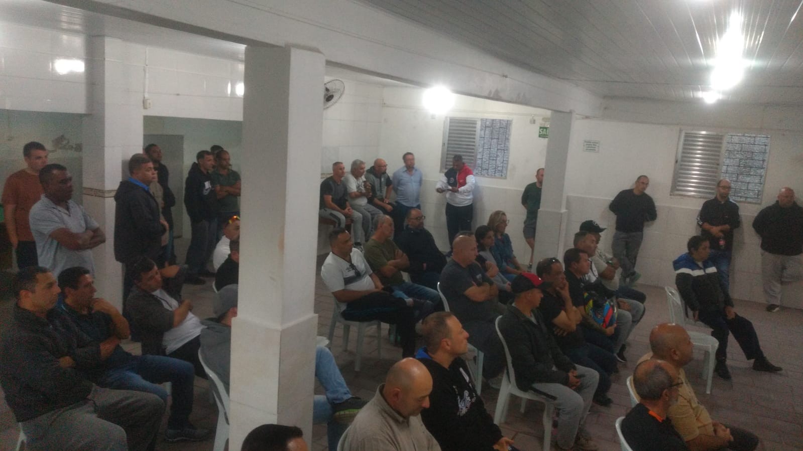 Rodoviários rejeitam proposta e greve do transporte coletivo segue em Rio Grande