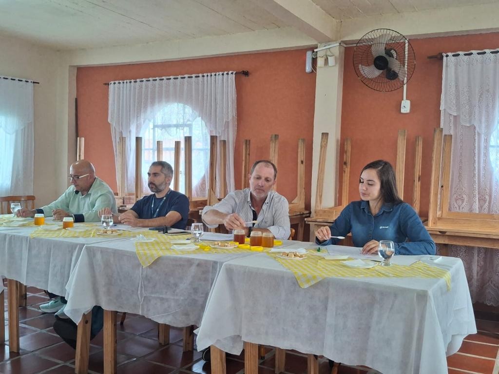 Rio Grande realiza 5º Concurso Municipal de Qualidade do Mel e produtores se classificam para etapa regional
