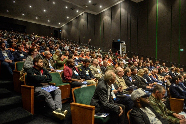 FURG participa do I Seminário Regional de Integração em Gestão de Riscos e Desastres