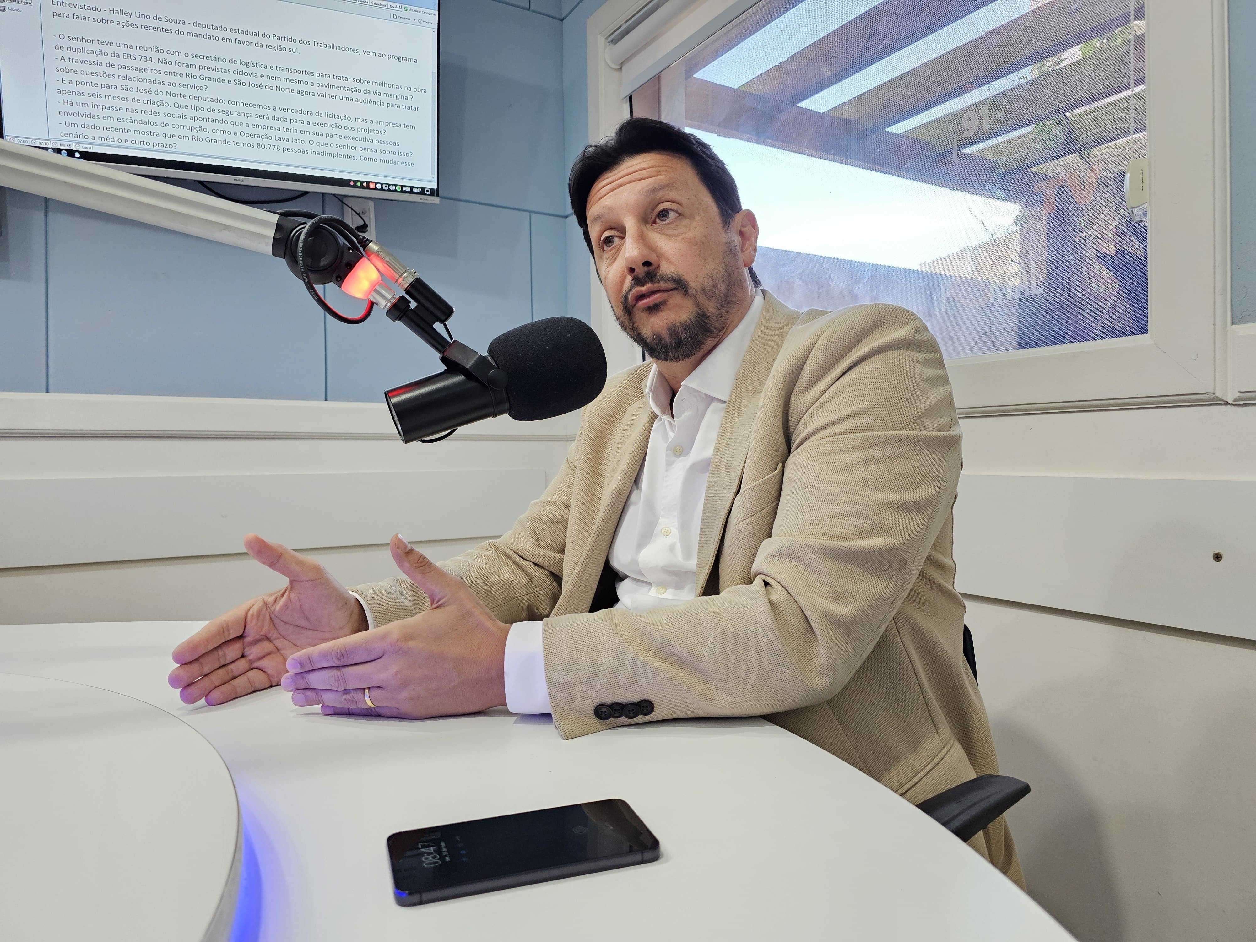  Deputado Halley Lino destaca projetos e ações do seu mandato em entrevista ao Giro Oceano