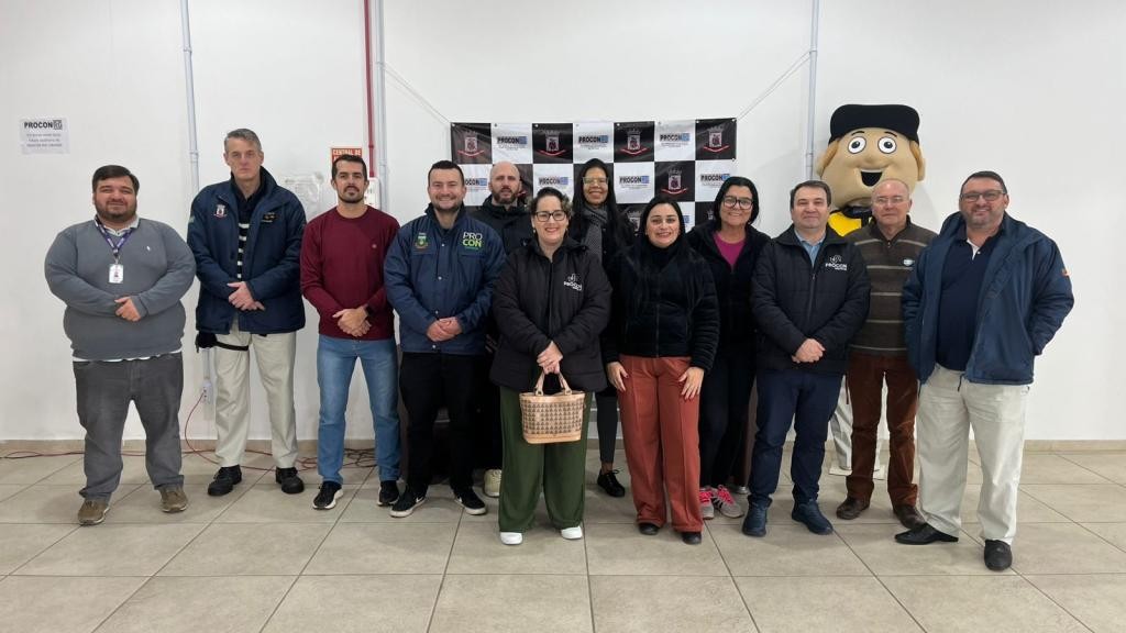 3º Encontro Sul-Riograndense de Direito do Consumidor é encerrado com visita técnica ao Procon de Rio Grande