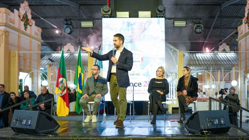 30ª edição da Fenadoce é aberta oficialmente em Pelotas