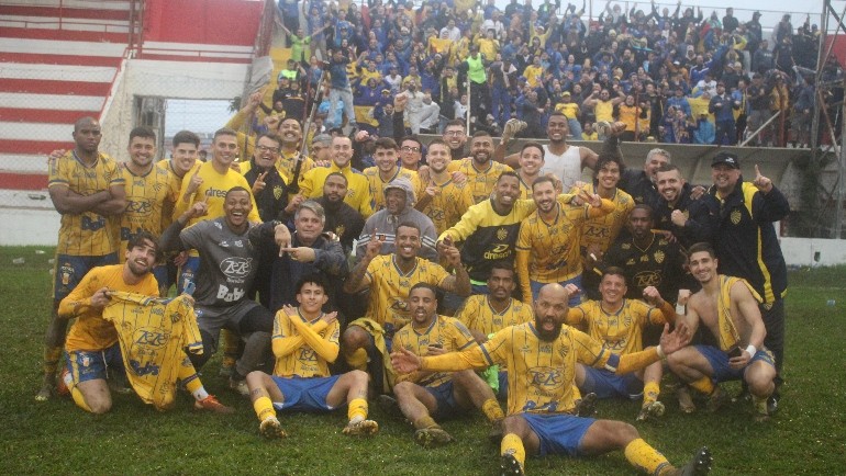 Pelotas e Monsoon avançam à final e sobem para o Gauchão 2025 