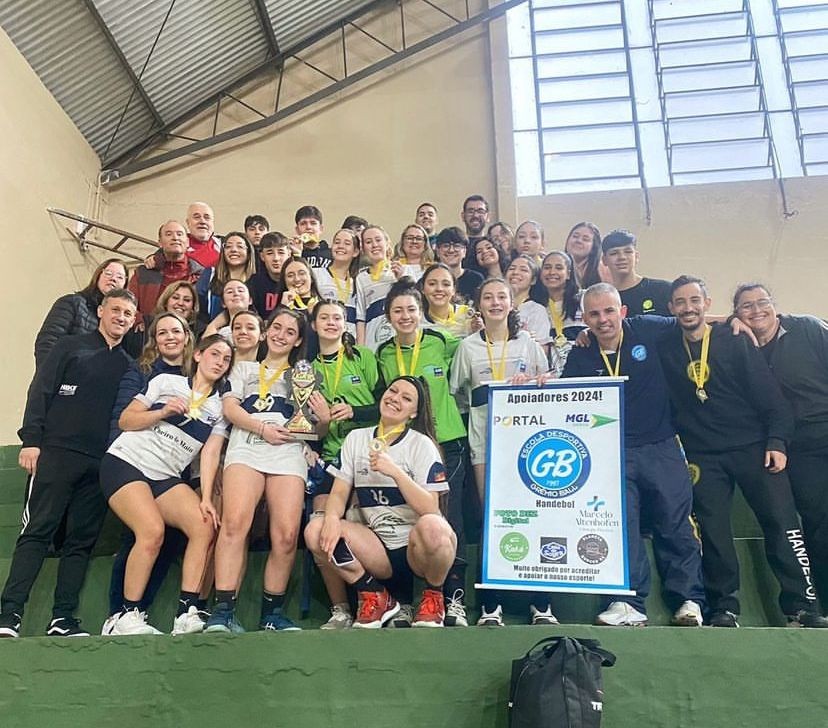Gurias do GB são campeãs da Liga RS de Handebol