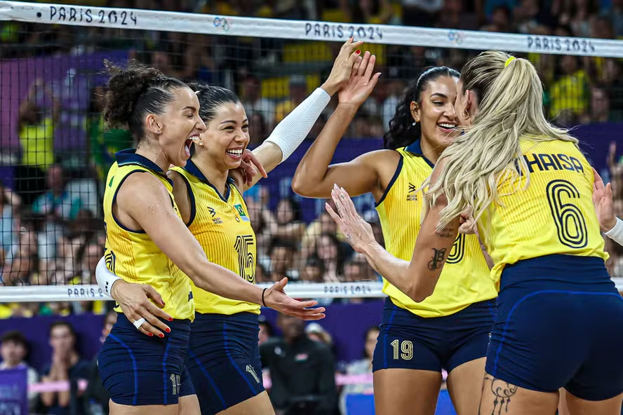 Seleção Brasileira Feminina de Vôlei garante medalha de bronze nos Jogos Olímpicos de Paris