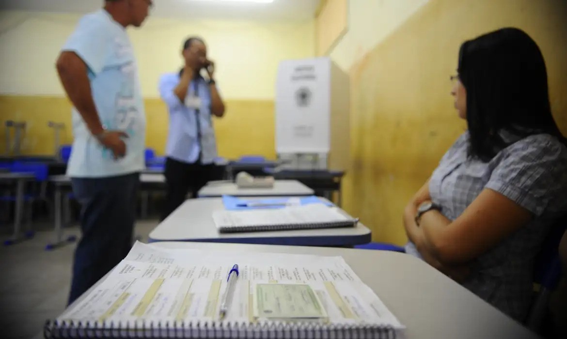 Mesários podem realizar troca de seção eleitoral até sexta-feira (29) 