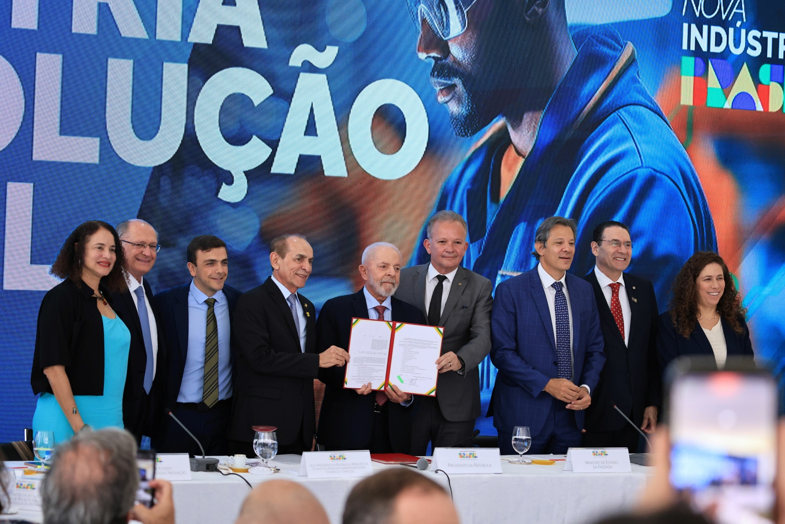 Governo Federal anuncia investimento de R$ 186 milhões para digitalizar a indústria 