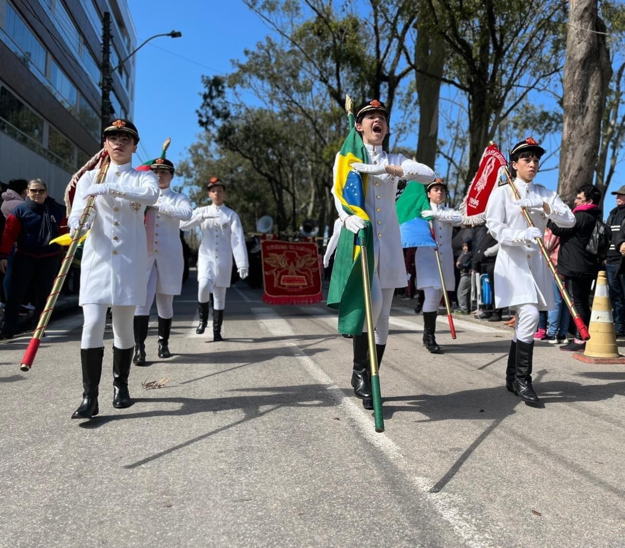 Fotos: Desfile Escolar no Cassino encerrou as atividades da Semana da Pátria 2024