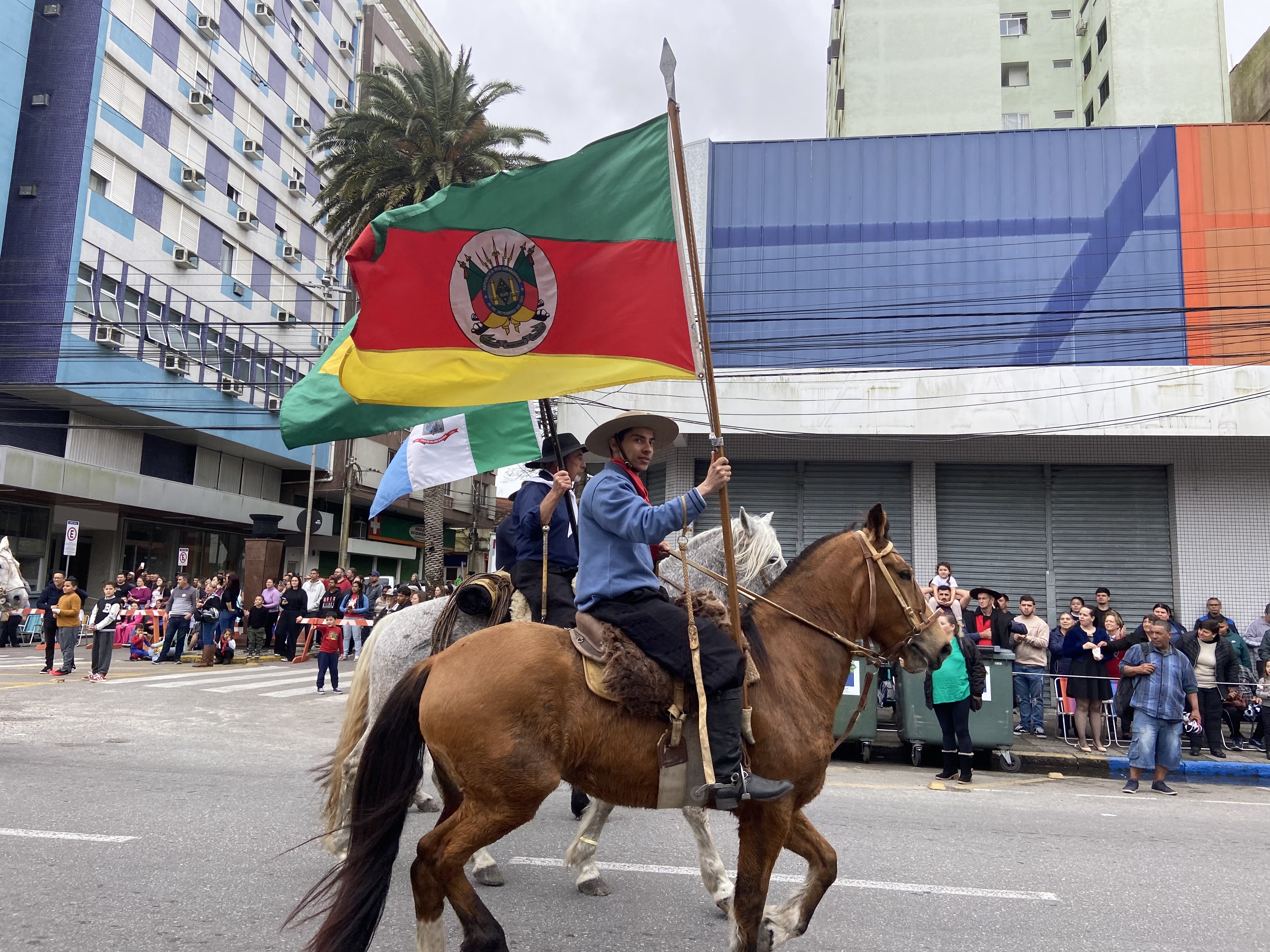 Fotos: confira como foi o Desfile Farroupilha de Rio Grande