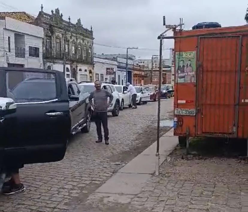 Usuários relatam transtornos na travessia de balsa entre RG e SJN