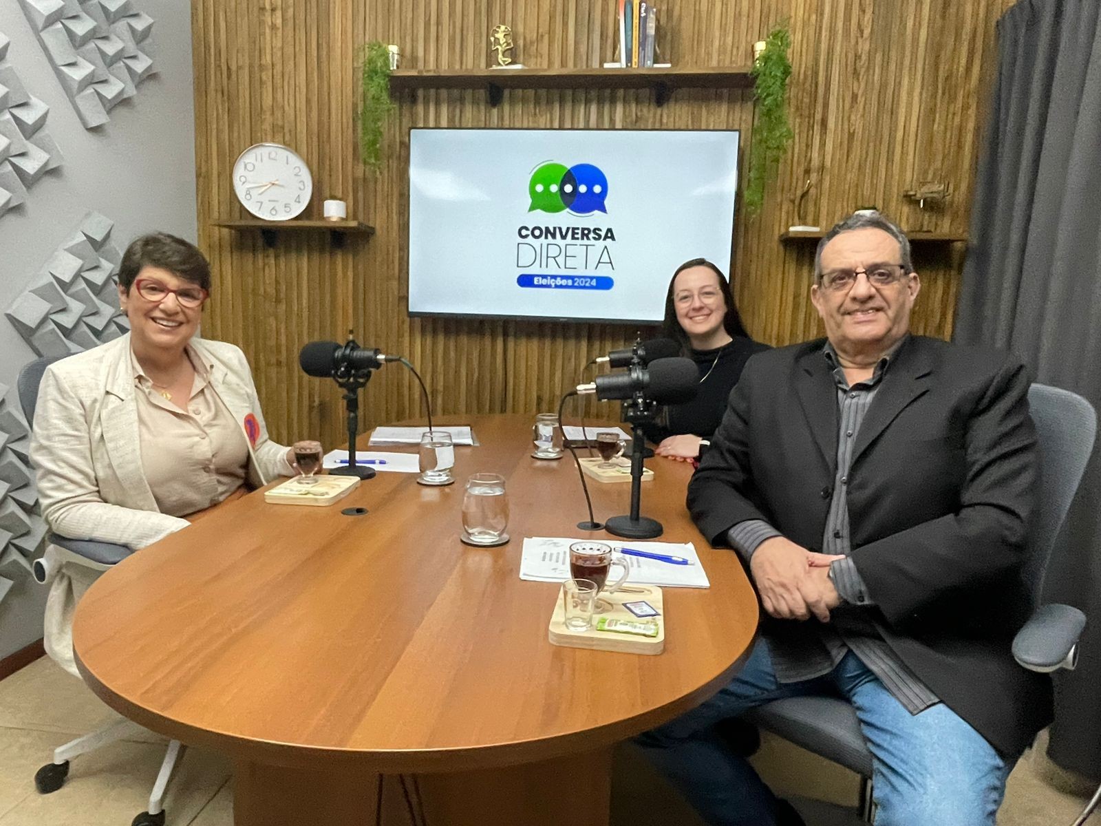 ELEIÇÕES 2024: Candidata Darlene Pereira participa do PodCast Conversa Direta 