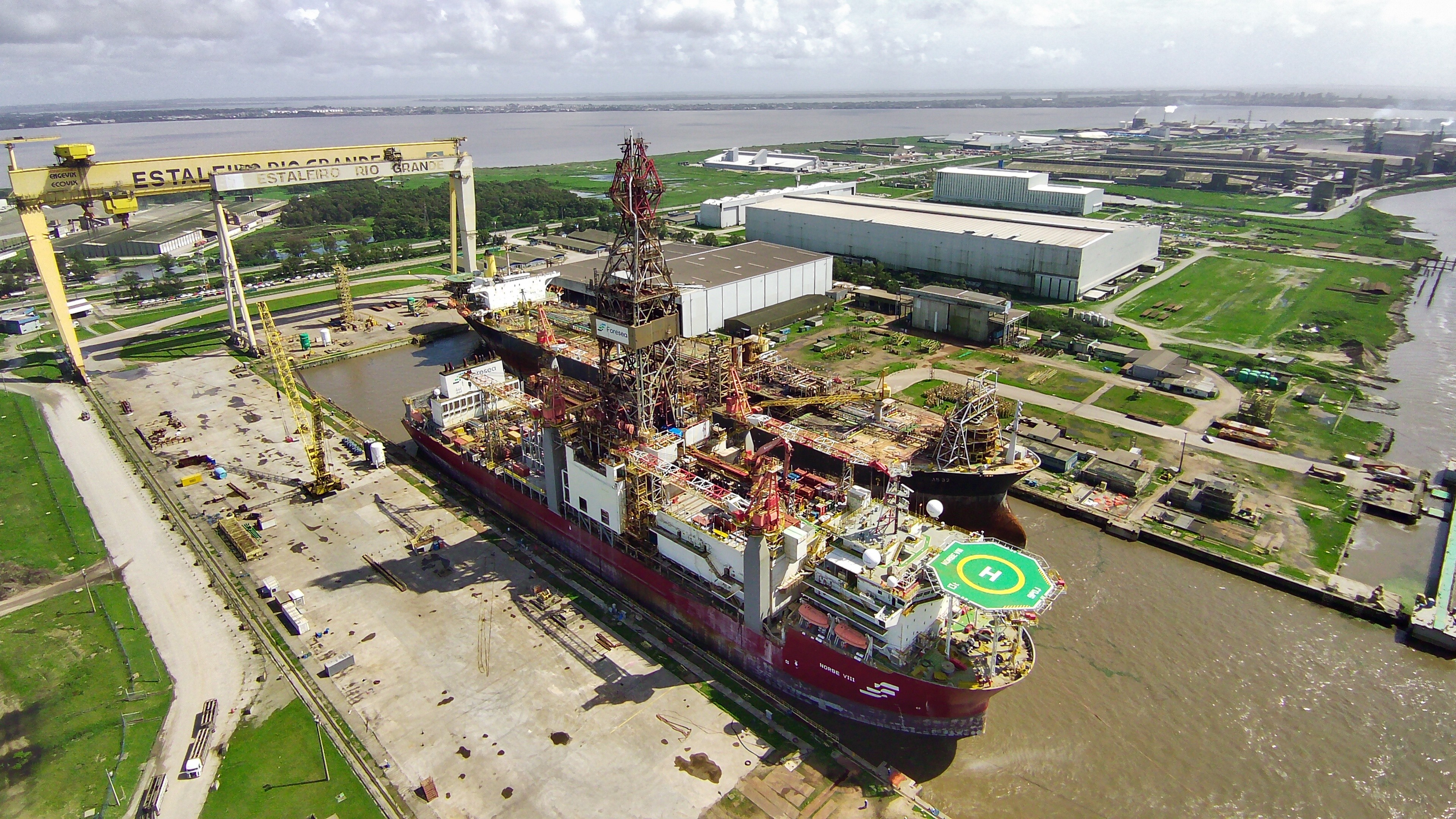 Estaleiro Rio Grande conclui manutenção programada do navio-sonda Norbe VIII