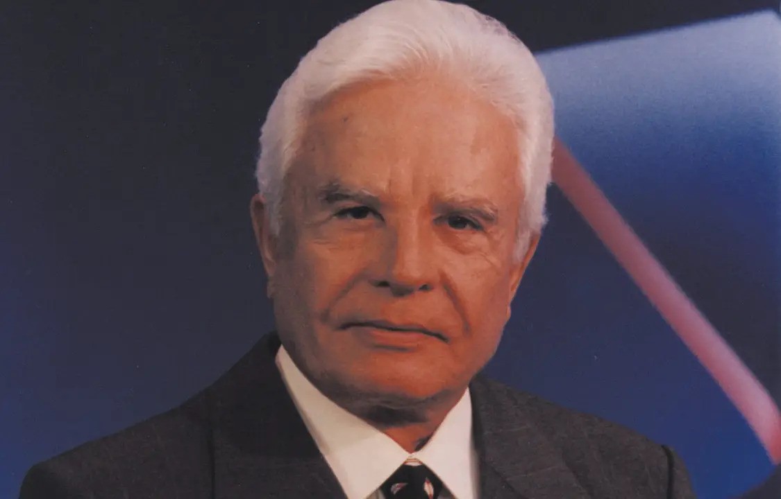 Morre, aos 97 anos, o ícone da TV e do Rádio Cid Moreira