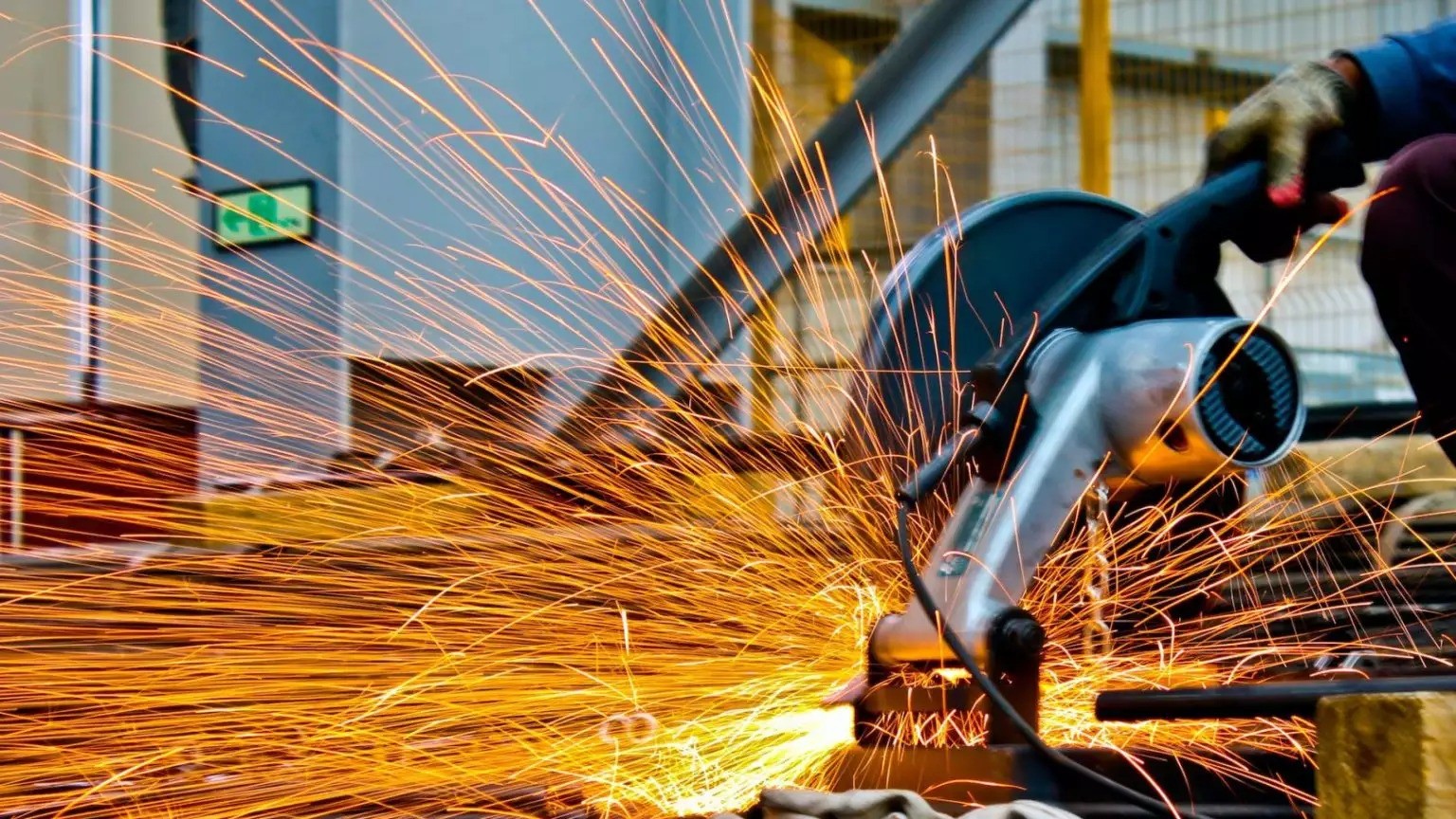 Pesquisa da FIERGS aponta crescimento em produção e emprego na indústria gaúcha