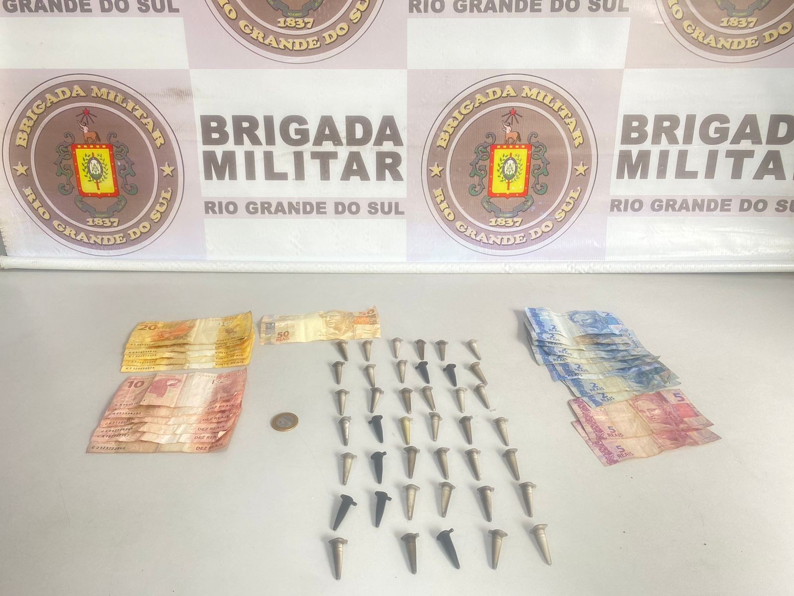 Brigada Militar prende homem por tráfico de entorpecentes em Rio Grande