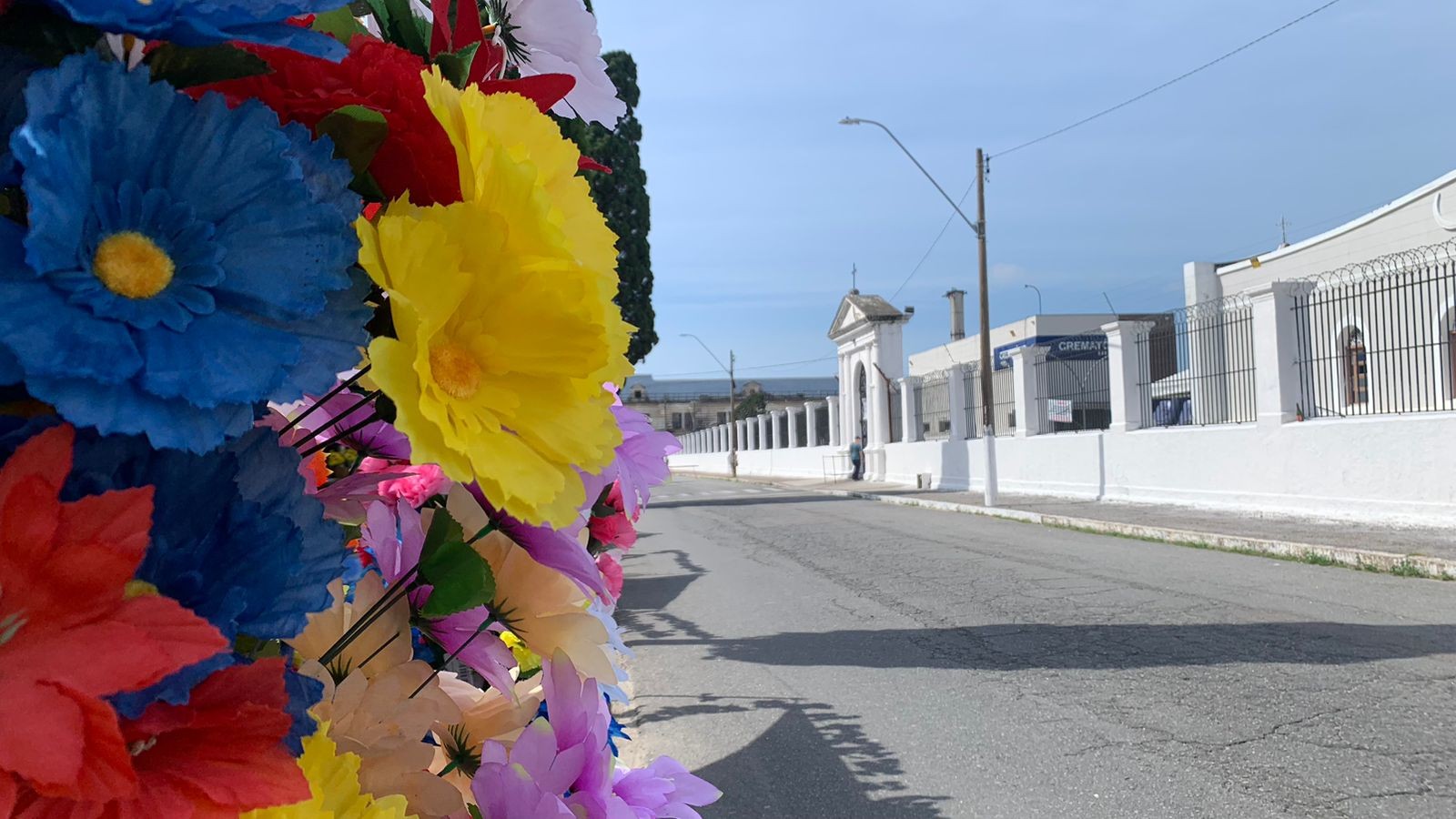 Dia de Finados altera trânsito e reúne fiéis para missas em Rio Grande
