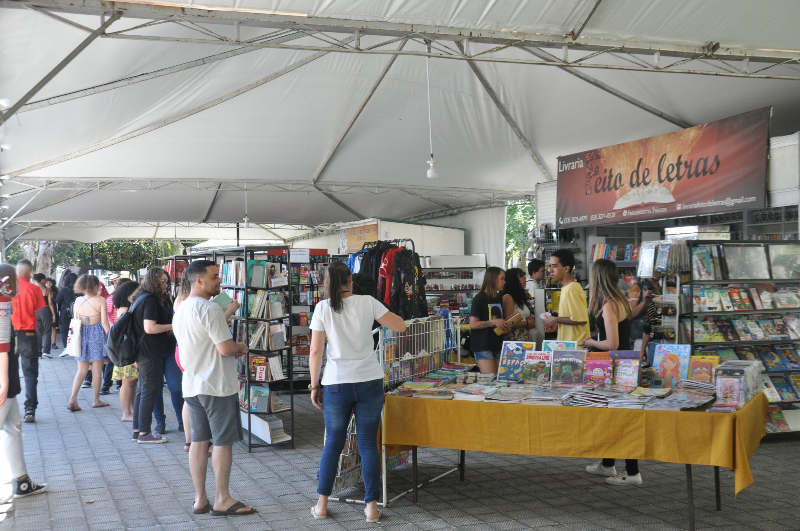 50ª Edição da Feira do Livro de Pelotas tem programação literária, artística  e cultural até 17 de novembro