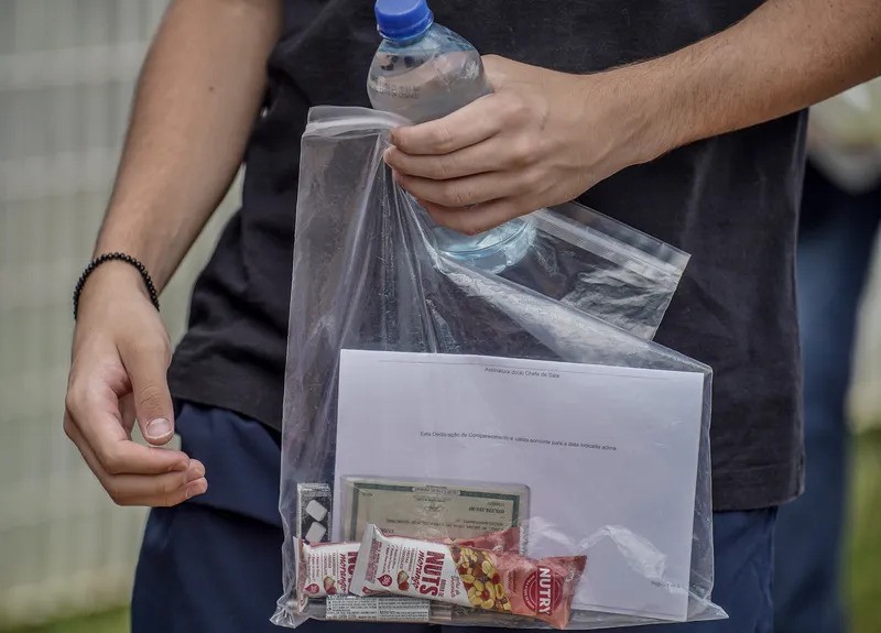 Primeiro dia do Enem registra movimento de inscritos para a realização da prova em todo país